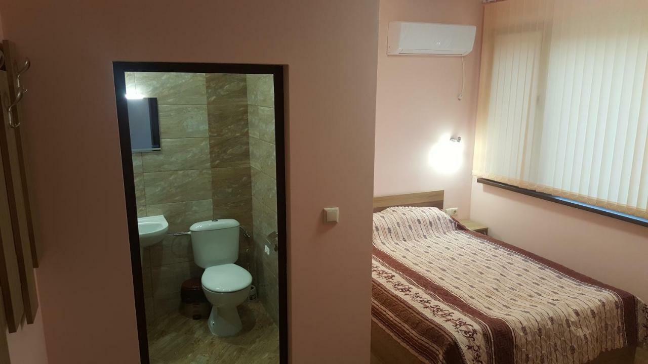 Hotel Chilingirovata Kashta à Pavel Banya Extérieur photo